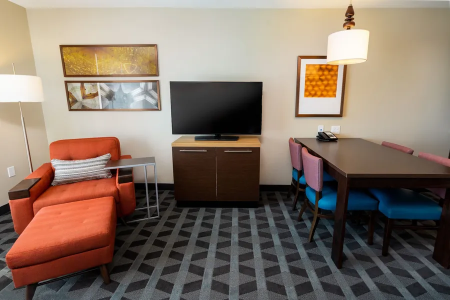 TownePlace Suites by Marriott Irvine Lake Forest hotel detail image 6