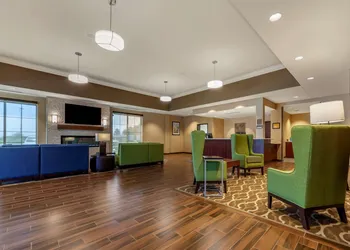 Comfort Suites Grand Island South hotel thumbnail 3