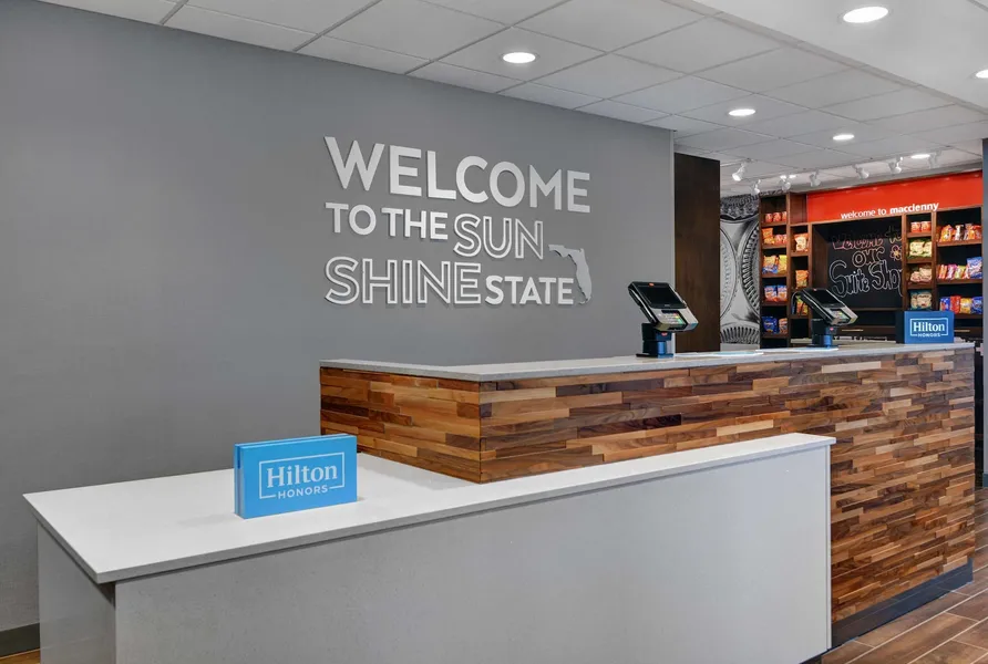 Hampton Inn & Suites MacClenny I-10 hotel detail image 6