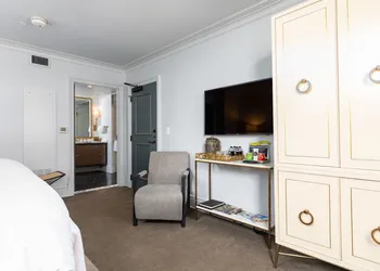 John Hand Club Hotel hotel thumbnail 4