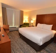 Comfort Inn & Suites West Des Moines hotel detail image 5