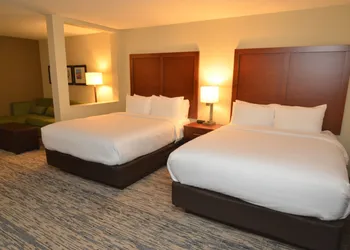 Comfort Inn & Suites West Des Moines hotel thumbnail 6