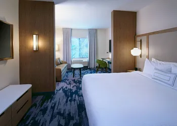 Fairfield Inn & Suites by Marriott Midland hotel thumbnail 6
