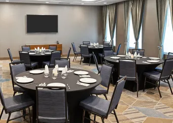 Fairfield Inn & Suites by Marriott San Jose North/Silicon Valley hotel thumbnail 6