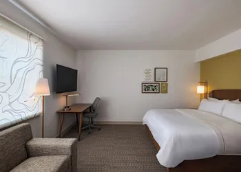 Element by Marriott Spring Valley hotel thumbnail 6