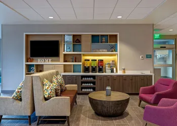Home2 Suites by Hilton Barstow hotel thumbnail 3