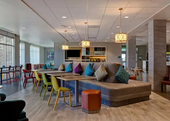 Home2 Suites by Hilton Barstow hotel thumbnail 4