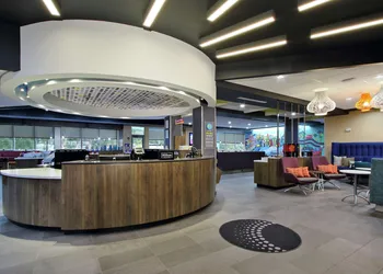 Tru by Hilton Mobile hotel thumbnail 8