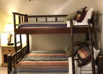 Jack's White River Fishing Resort hotel thumbnail 6