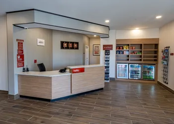 TownePlace Suites by Marriott Clinton hotel thumbnail 2