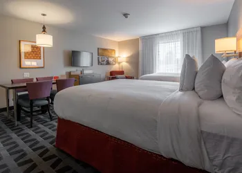 TownePlace Suites by Marriott Clinton hotel thumbnail 6