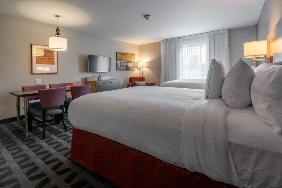 TownePlace Suites by Marriott Clinton hotel detail image 6