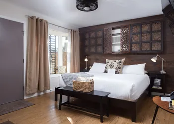 Hotel Flora & Fauna hotel thumbnail 3