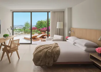 The West Hollywood EDITION hotel thumbnail 8