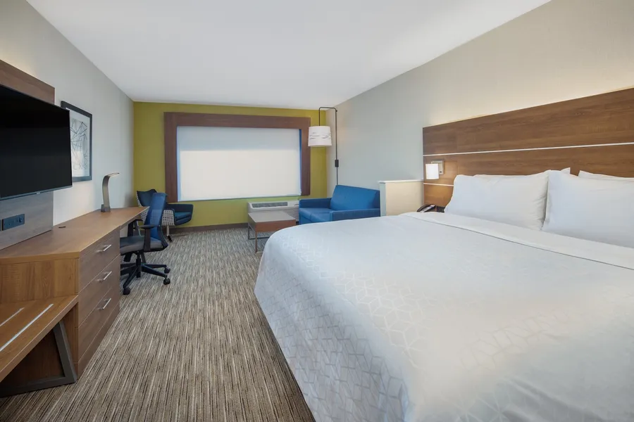 Holiday Inn Express & Suites Chico by IHG hotel detail image 6