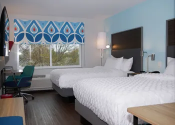 Tru By Hilton Chambersburg, PA hotel thumbnail 5