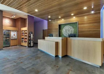 Fairfield Inn & Suites by Marriott Houston Brookhollow hotel thumbnail 2