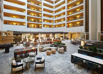 Hilton Charlotte Airport hotel thumbnail 2
