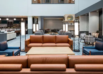 Hilton Charlotte Airport hotel thumbnail 4