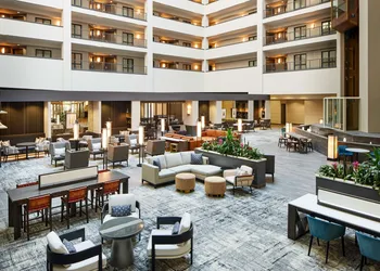 Hilton Charlotte Airport hotel thumbnail 5