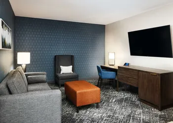 Hilton Charlotte Airport hotel thumbnail 7