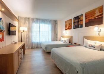 Universal's Endless Summer Resort - Dockside Inn and Suites hotel thumbnail 8