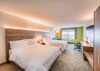 Holiday Inn Express & Suites Remington by IHG hotel thumbnail 2