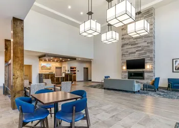 Comfort Suites North Tupelo hotel thumbnail 3