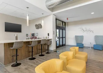Best Western Plus Executive Residency Phoenix North Happy Valley hotel thumbnail 2