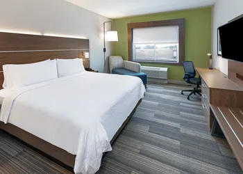 Holiday Inn Express & Suites Denton - Sanger by IHG hotel thumbnail 4