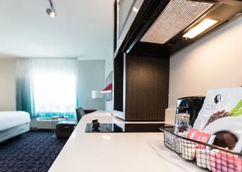 TownePlace Suites by Marriott Port St. Lucie I-95 hotel thumbnail 5
