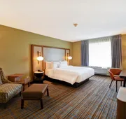 Fairfield Inn & Suites by Marriott Milwaukee North hotel detail image 4