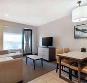 Best Western Plus Executive Residency Rigby's Water World Hotel hotel detail image 7