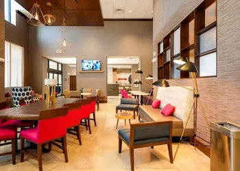 Hampton Inn & Suites Aurora South Denver hotel thumbnail 2
