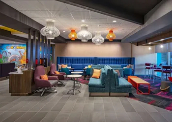 TRU BY Hilton Sharonville hotel thumbnail 5