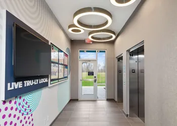 TRU BY Hilton Sharonville hotel thumbnail 7