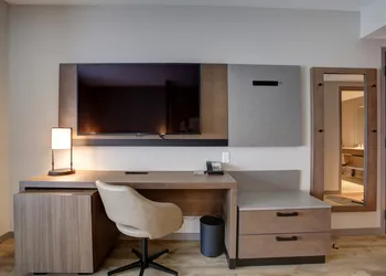 Hyatt Place Wichita State University hotel thumbnail 3