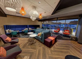Tru by Hilton Georgetown hotel thumbnail 6