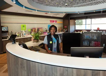 Tru by Hilton Georgetown hotel thumbnail 7