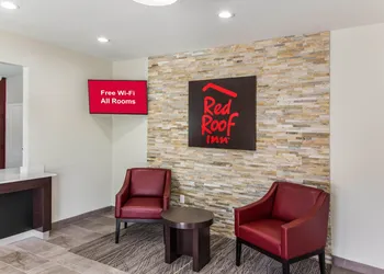 Red Roof Inn Houston - Willowbrook hotel thumbnail 2