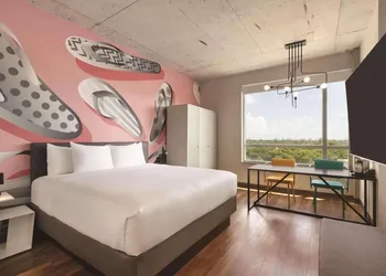 Kompose Boutique Hotel Miami Airport hotel thumbnail 2