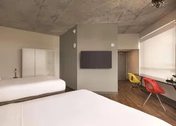 Kompose Boutique Hotel Miami Airport hotel thumbnail 6