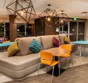 Home2 Suites by Hilton Bakersfield hotel detail image 3