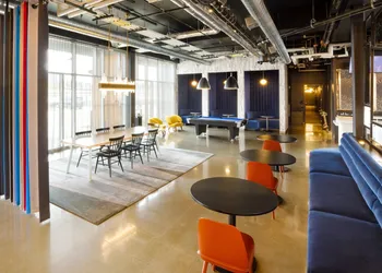 Aloft Austin Airport hotel thumbnail 7