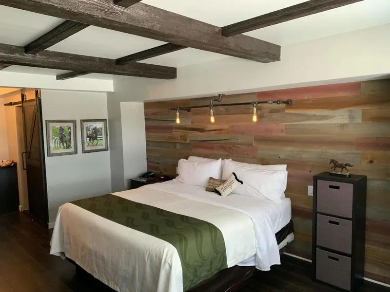 Cedar Stables Inn and Suites hotel detail image 6