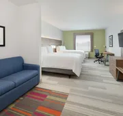 Holiday Inn Express & Suites Plano - The Colony by IHG hotel detail image 7