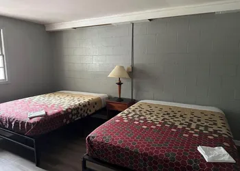 Paradise Suites hotel thumbnail 2