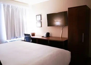Hotel Mint JFK Airport hotel thumbnail 7