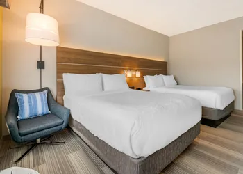 Holiday Inn Express & Suites Ruskin by IHG hotel thumbnail 6
