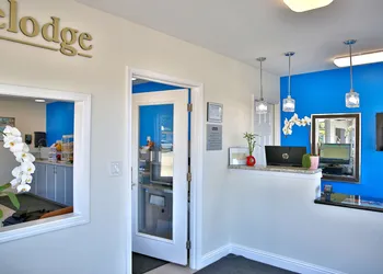 Travelodge by Wyndham Crescent City hotel thumbnail 2